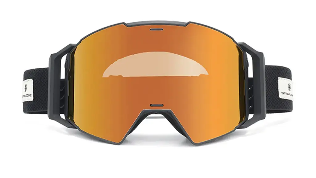 What is VLT in Ski Goggles and How Does It Affect Your Vision on the Slopes